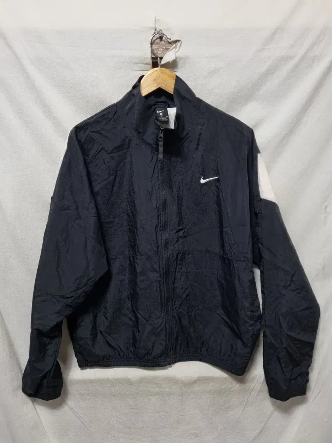 나이키 블랙 바람막이 자켓 105 상품이미지1