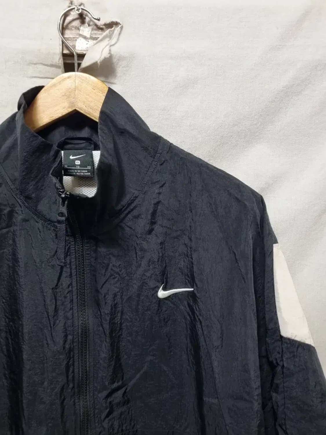 나이키 블랙 바람막이 자켓 105 상품이미지3