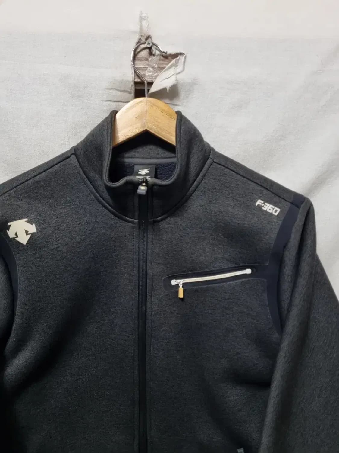 데상트 F-360 풀집업 자켓 블랙 105 상품이미지3