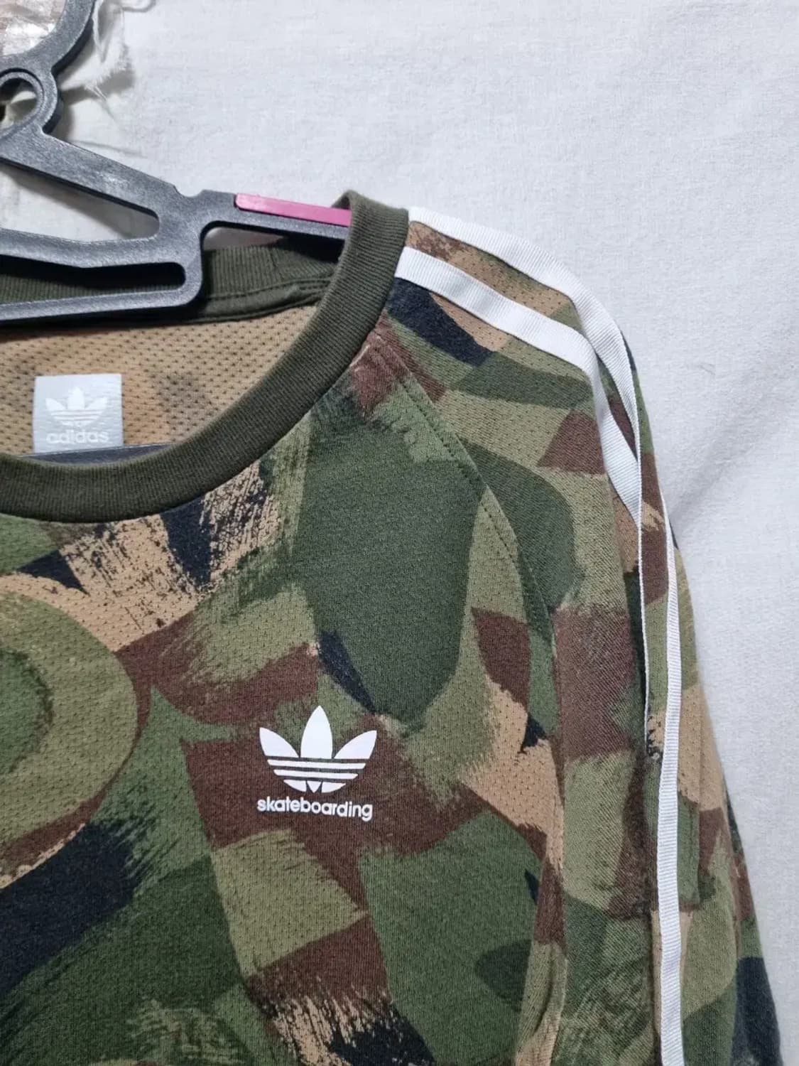 아디다스 스케이트보딩 카모 롱슬리브 M 상품이미지3