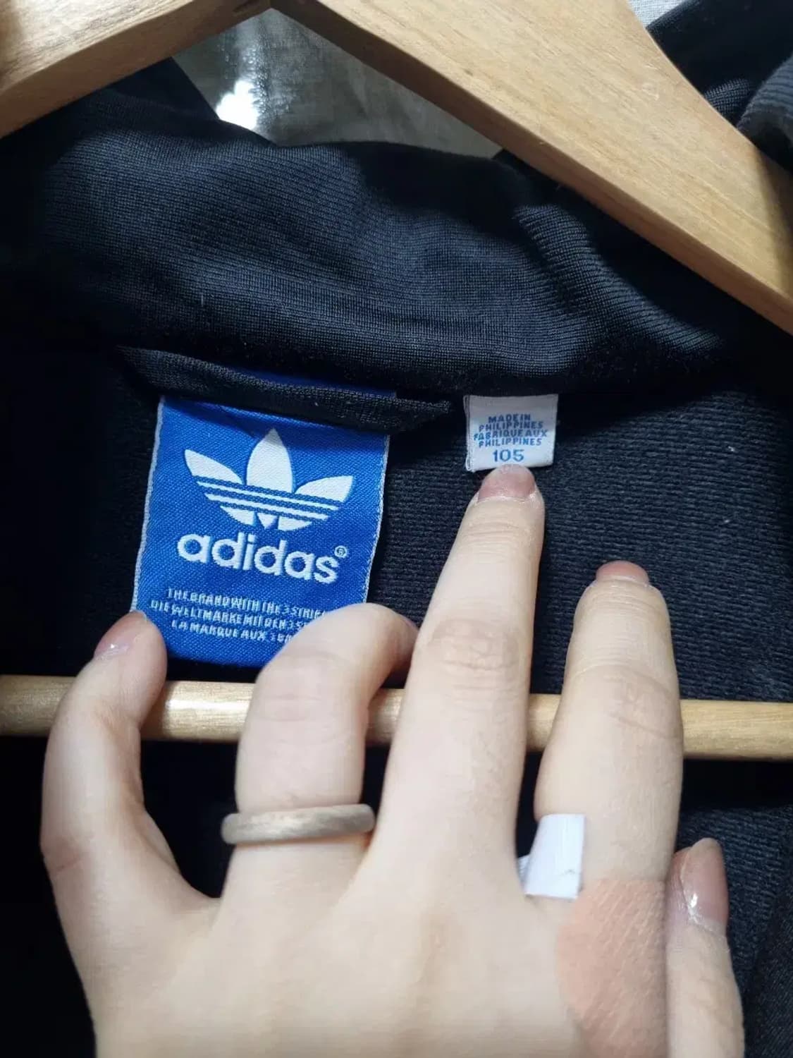 아디다스 블랙 삼선 트랙탑 105 상품이미지4