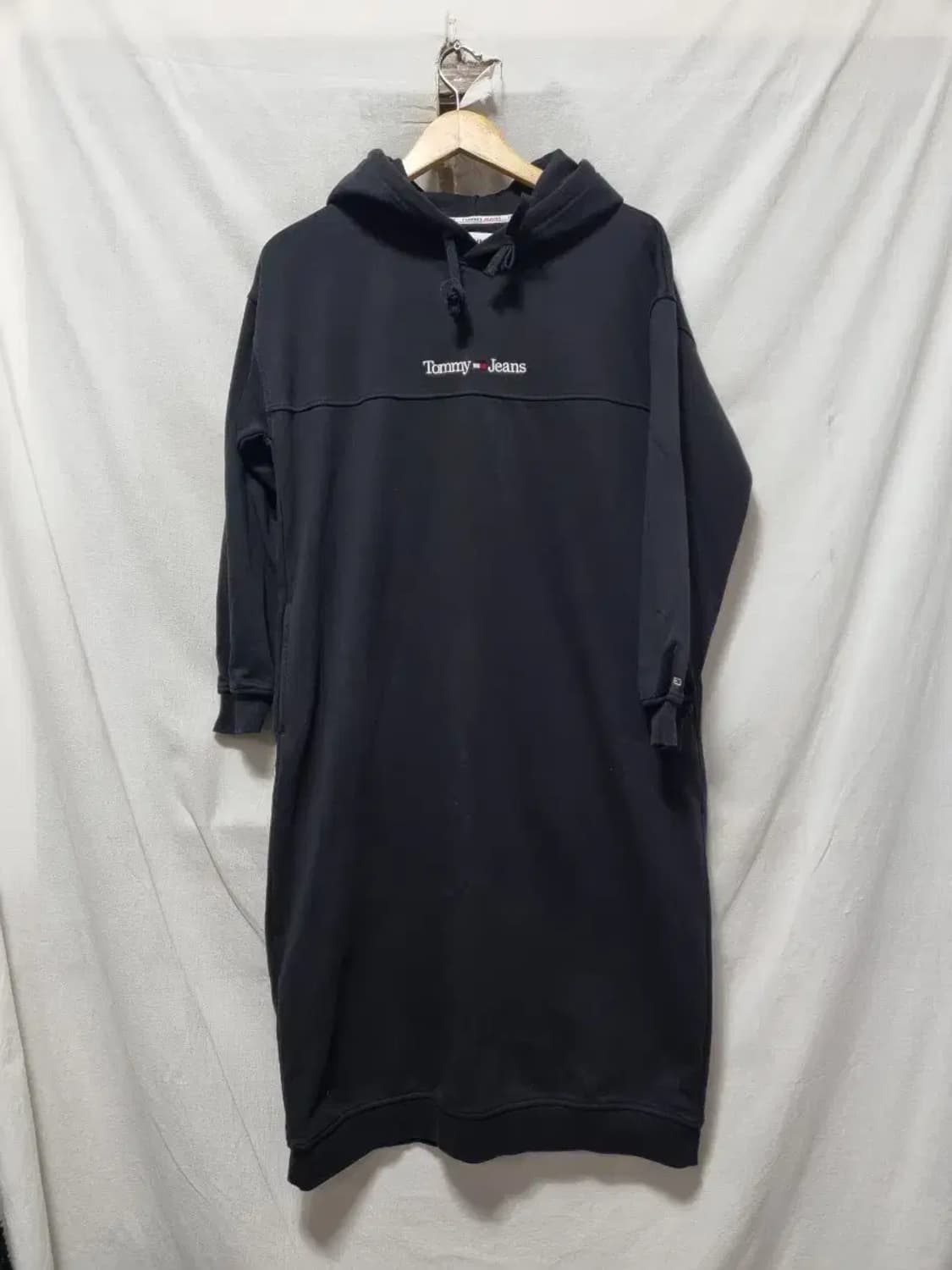 타미진스 블랙 후드 뒷트임 원피스 S 상품이미지1