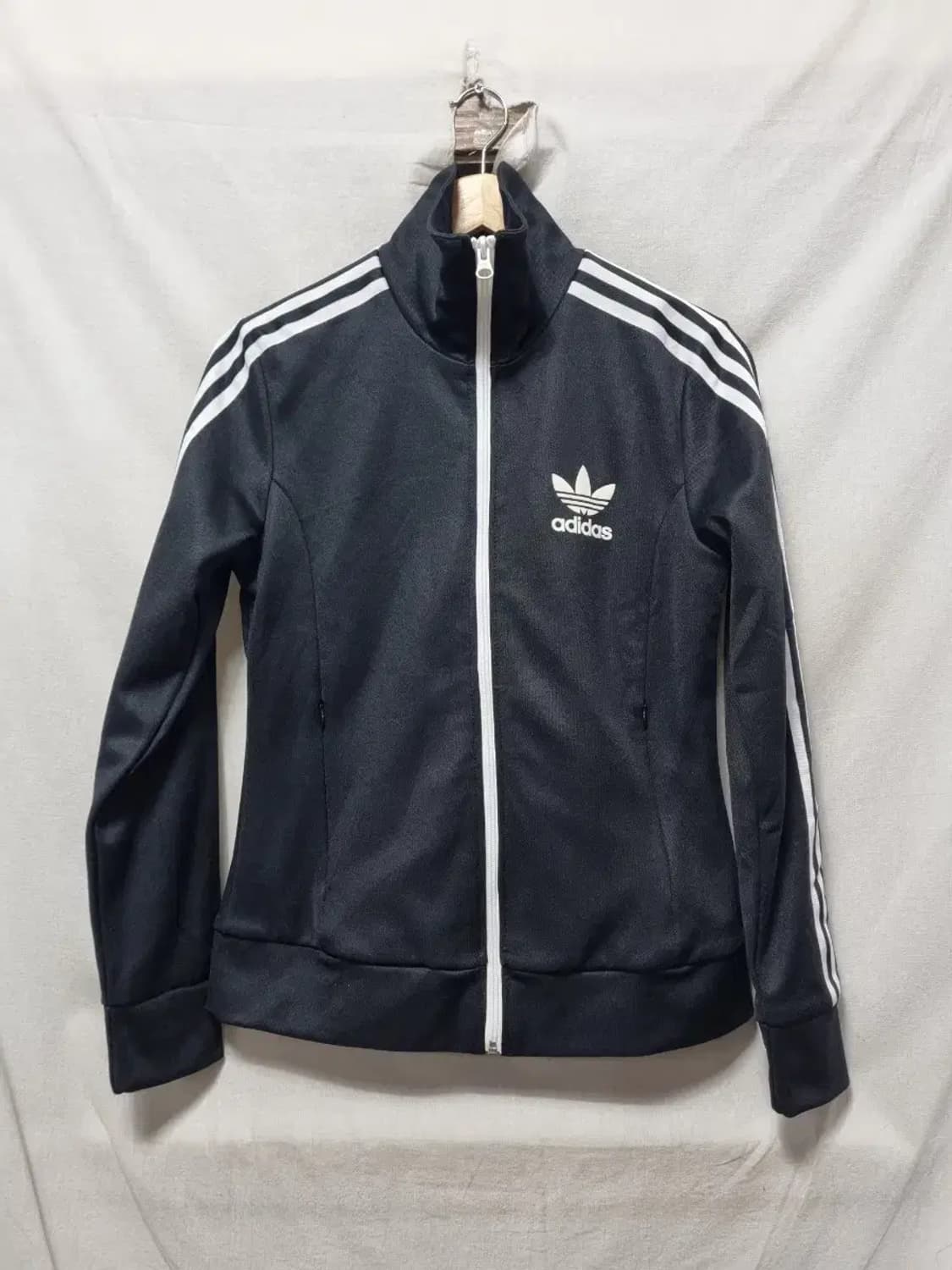 아디다스 블랙 삼선 오리지널 트랙탑 100 상품이미지1