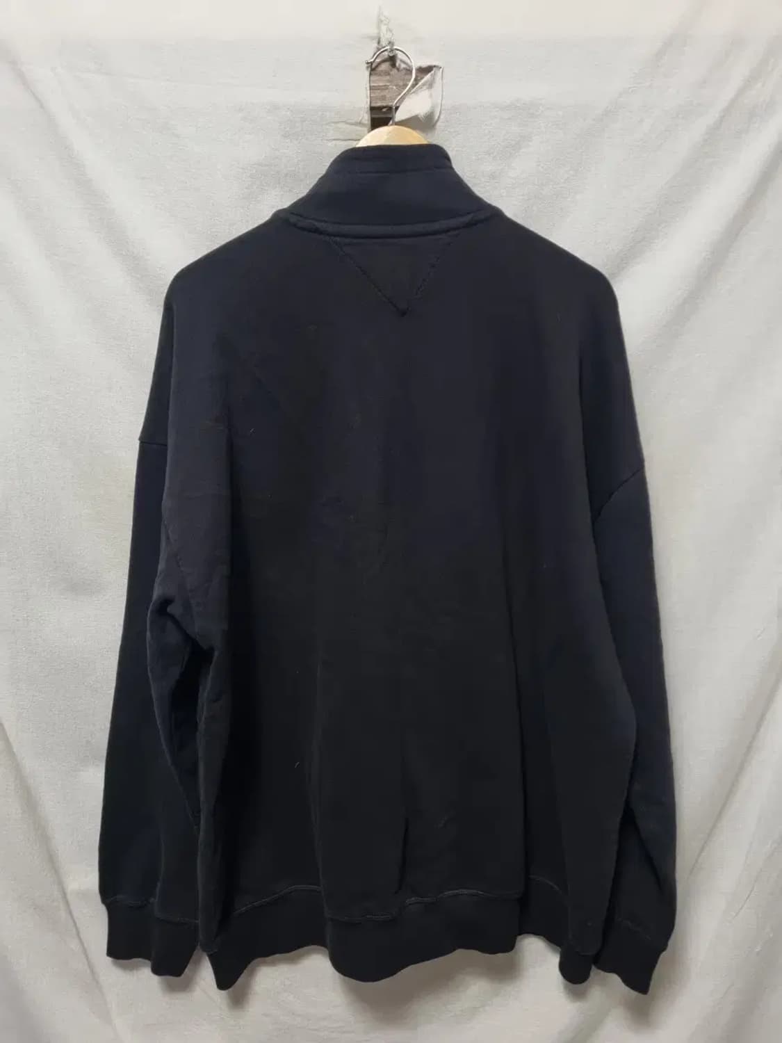 타미힐피거 반집업 맨투맨 105 상품이미지2