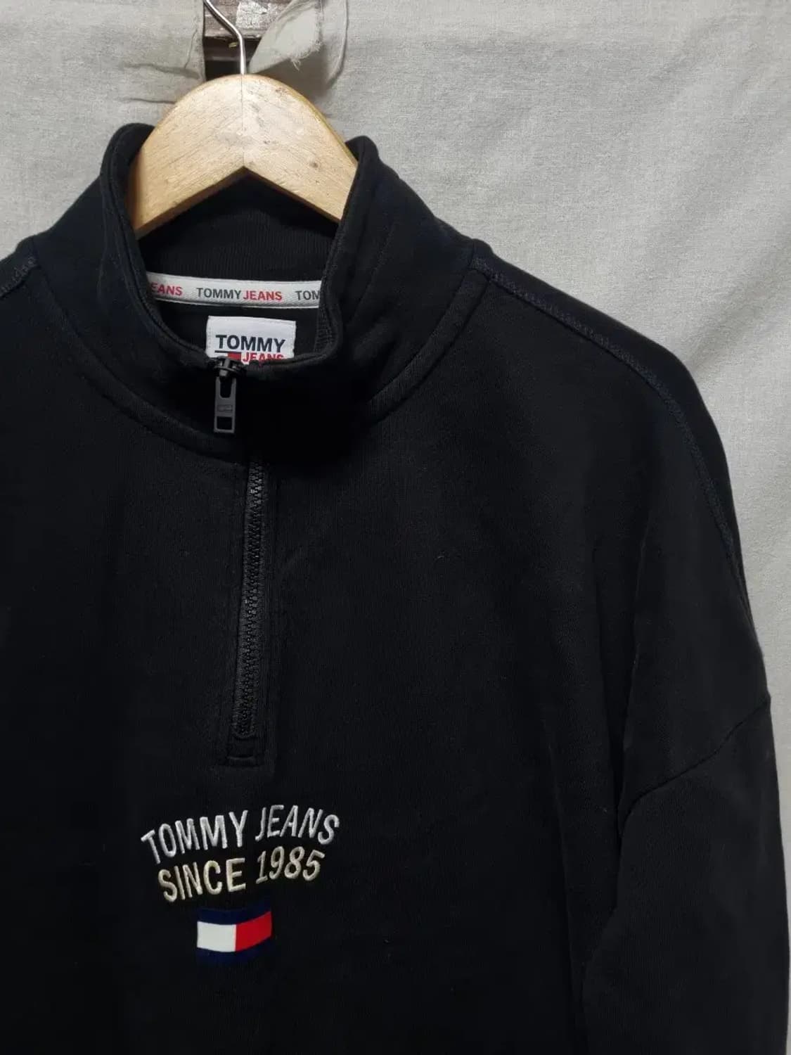 타미힐피거 반집업 맨투맨 105 상품이미지3