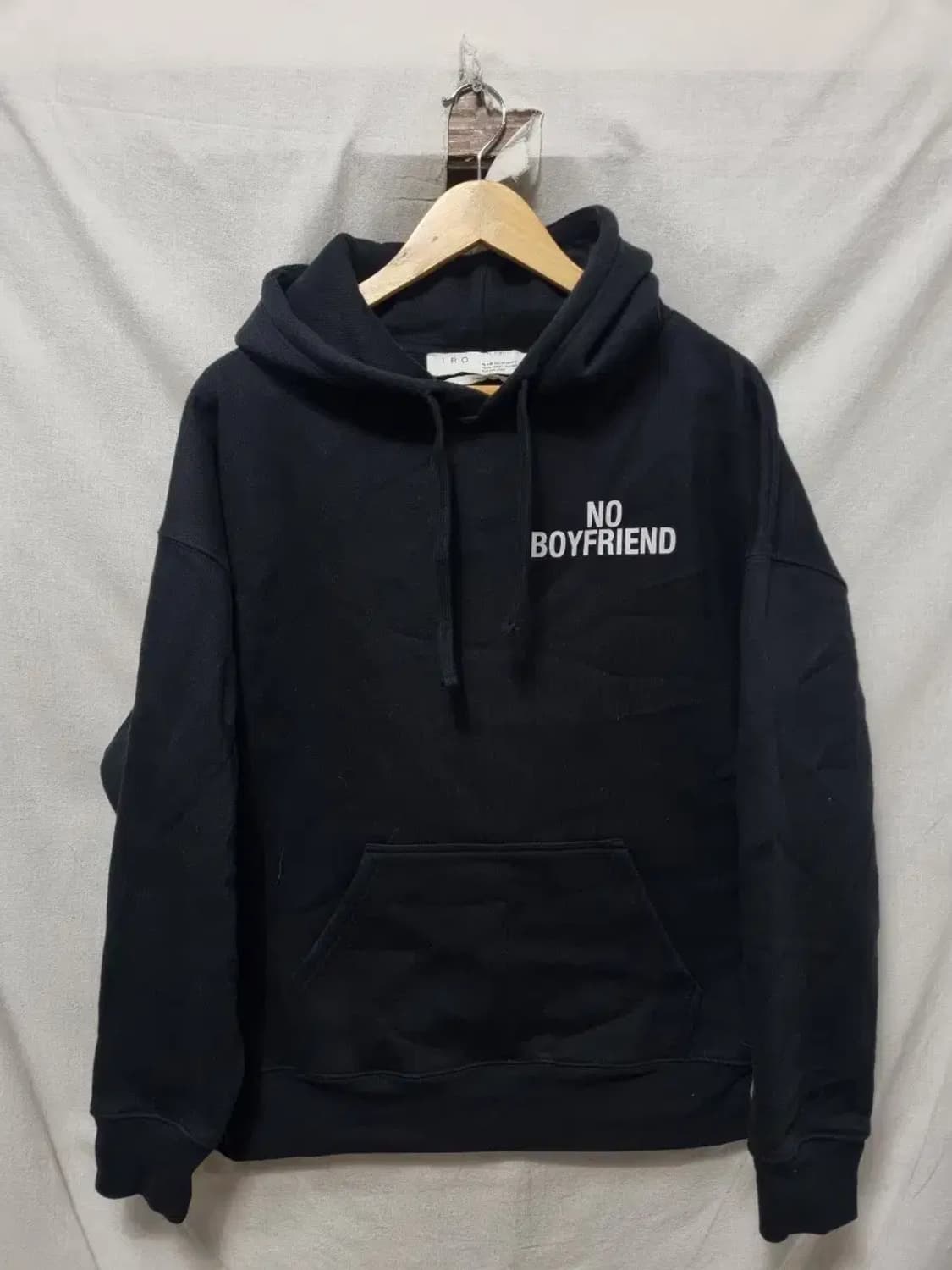 이로 IRO NO BOYFRIEND 블랙 후드티 상품이미지1