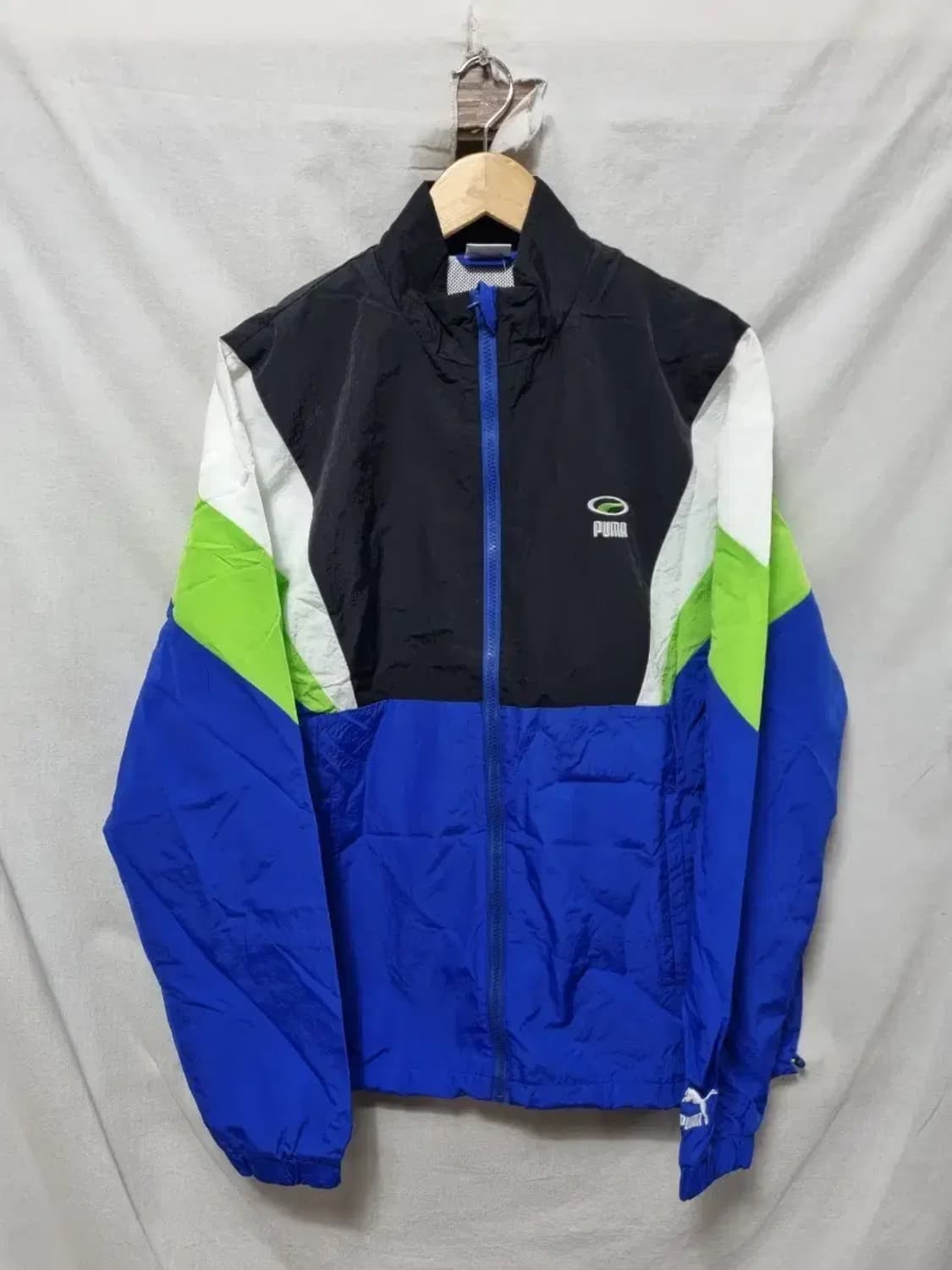 새상품) 푸마 바람막이 자켓 L 상품이미지1
