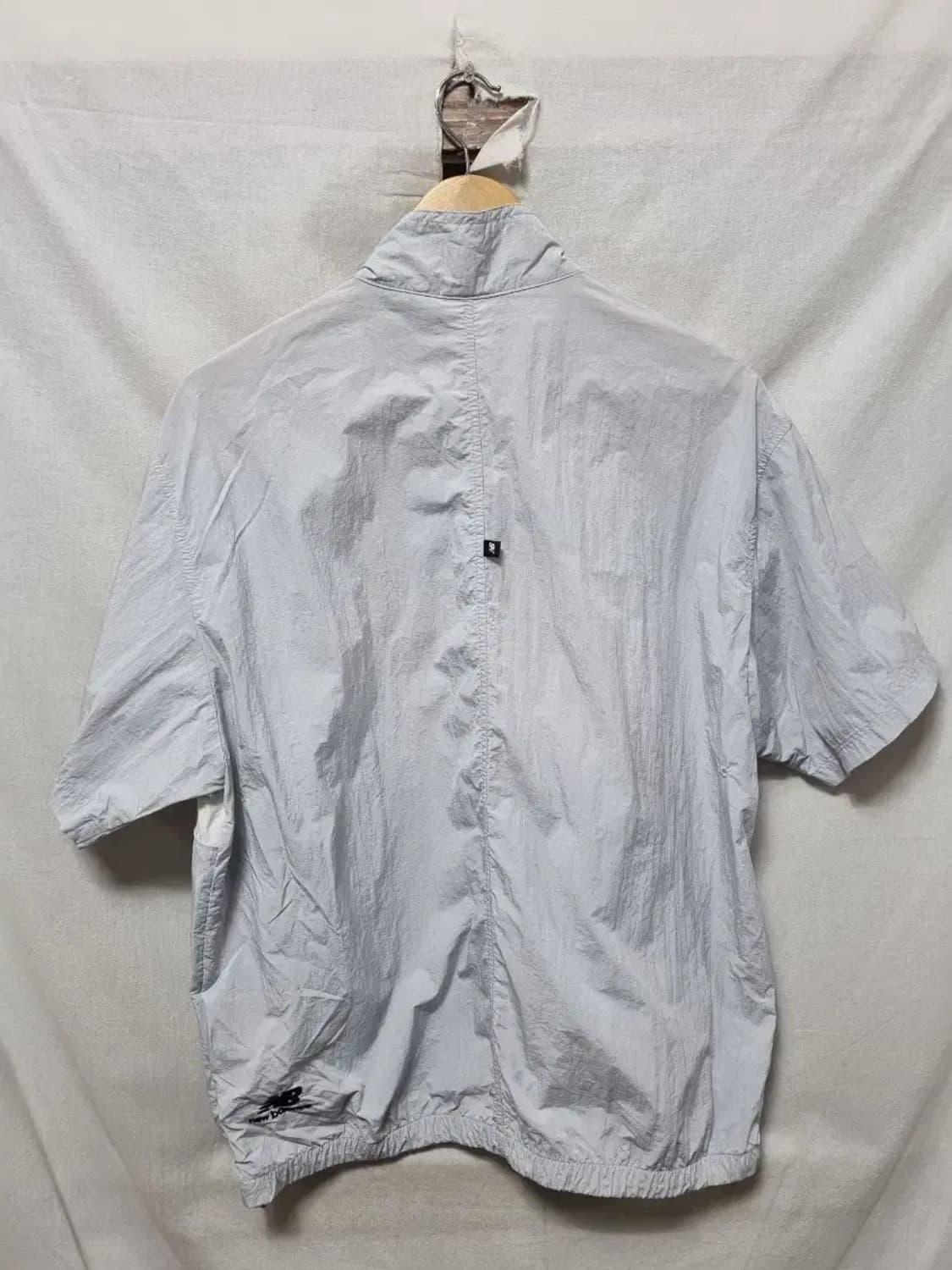 뉴발란스 스포츠클럽 반팔 바람막이 M 상품이미지2