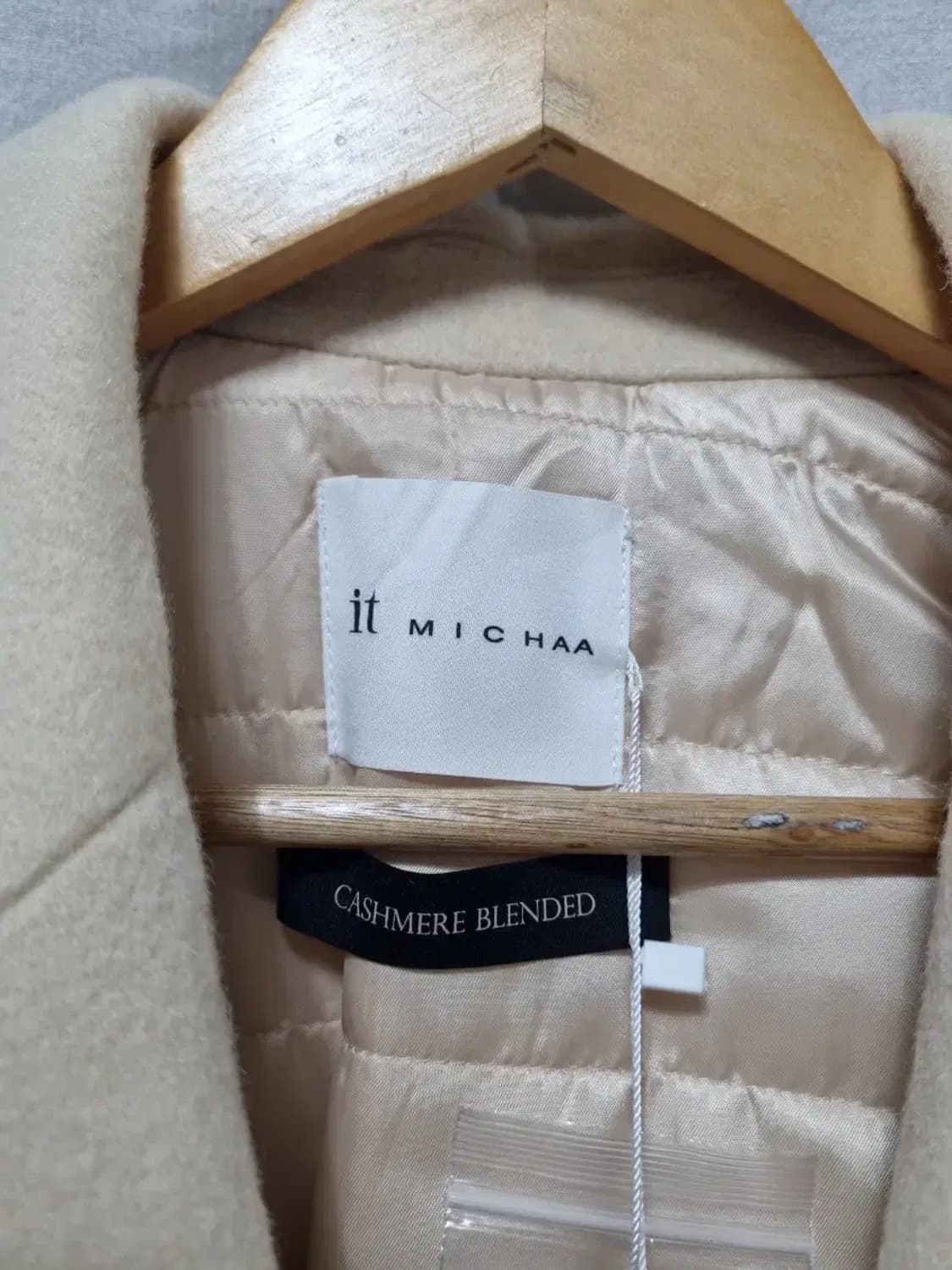 새상품) it MICHAA  캐시미어 혼방 패딩 코트 S 상품이미지4