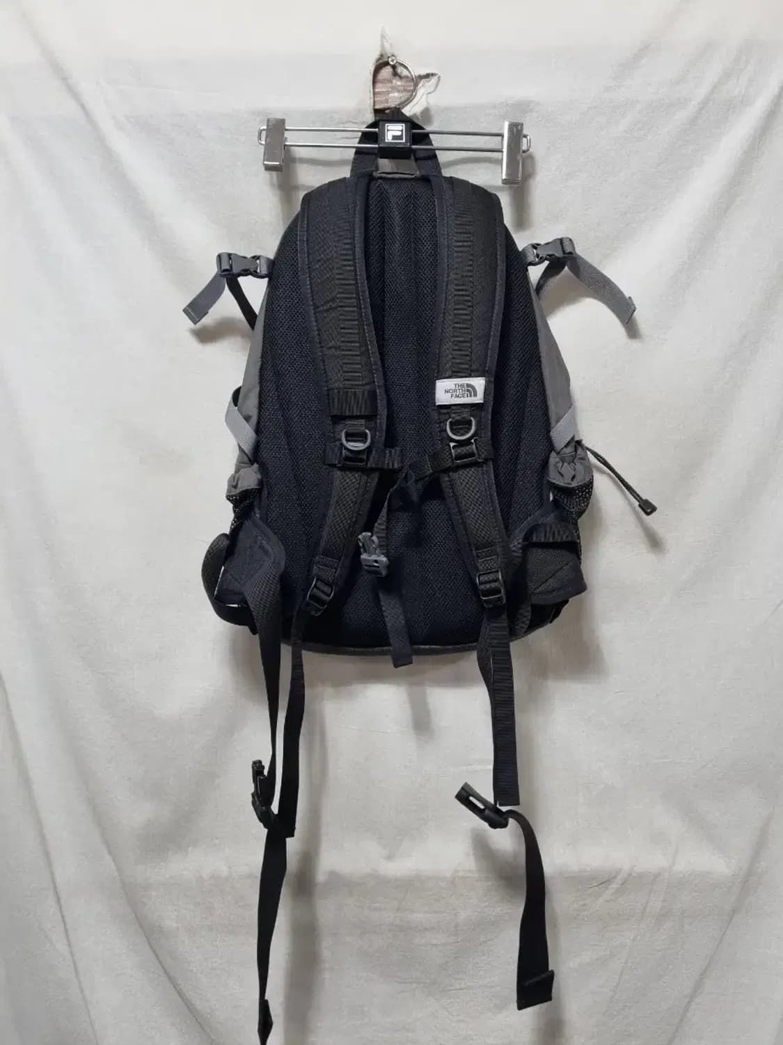 노스페이스 쿼사 백팩 레드/블랙 상품이미지2