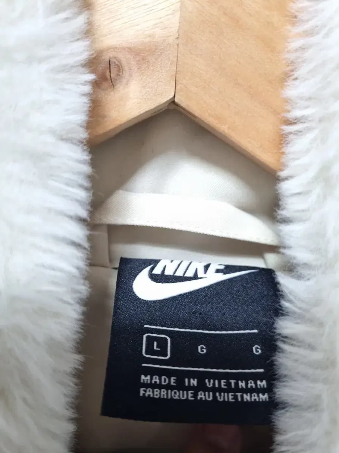 나이키 빅스우시 퍼 자켓 L 상품이미지4