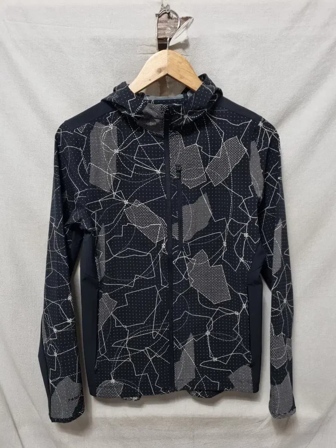 언더아머 런닝 바람막이 자켓 S 상품이미지1