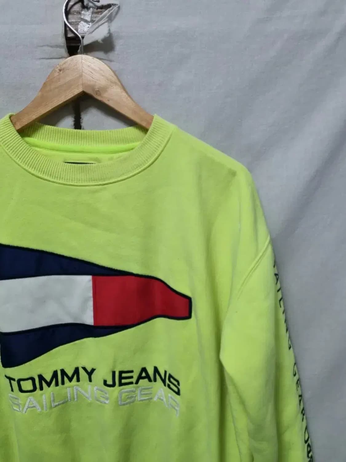 타미힐피거 맨투맨 S 상품이미지3