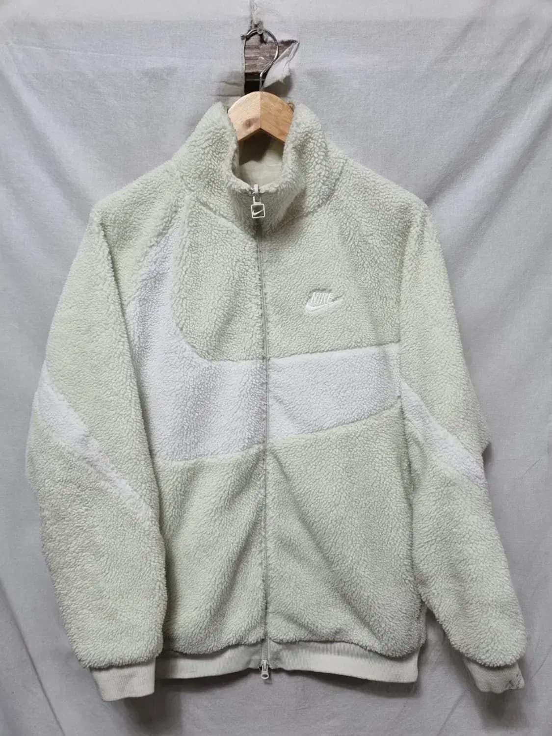 나이키 뽀글이 양면 점퍼 M 상품이미지1