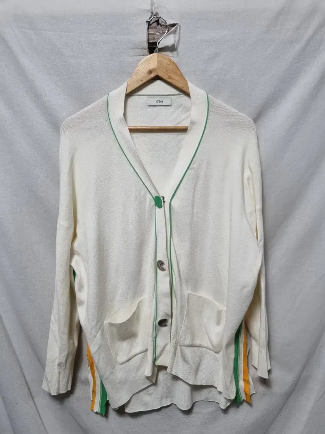 오즈세컨 배색 니트 가디건 85 상품이미지1