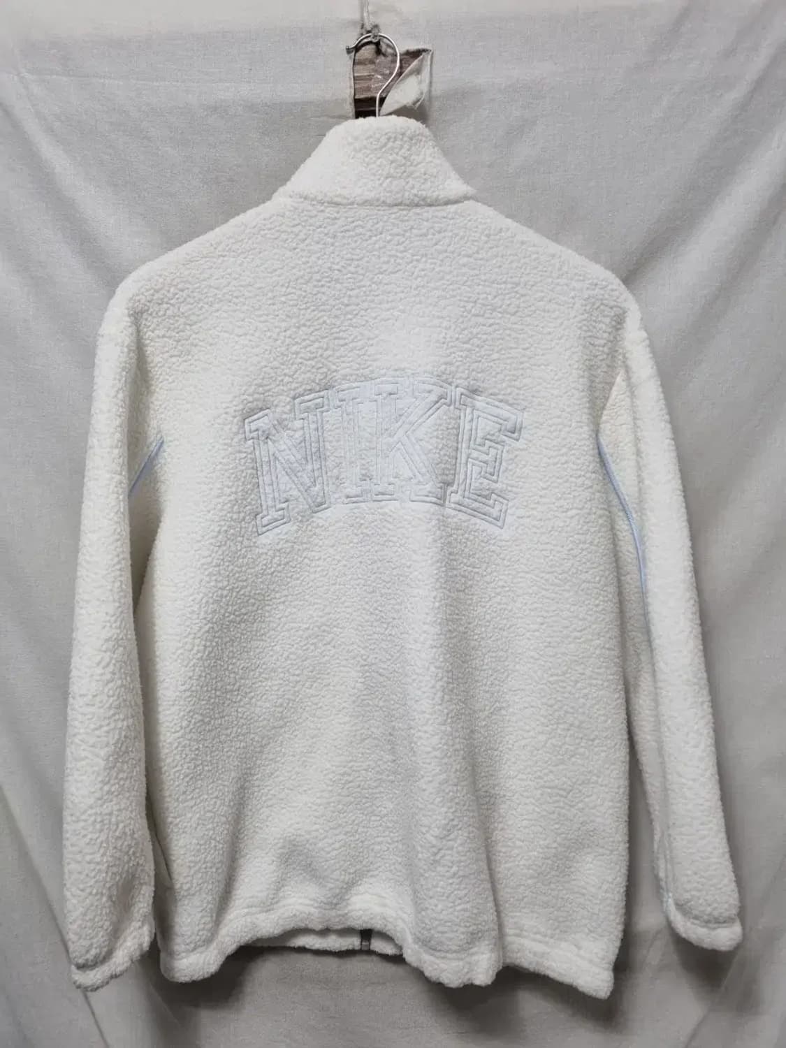 나이키 화이트 뽀글이 플리스 자켓 S 상품이미지2