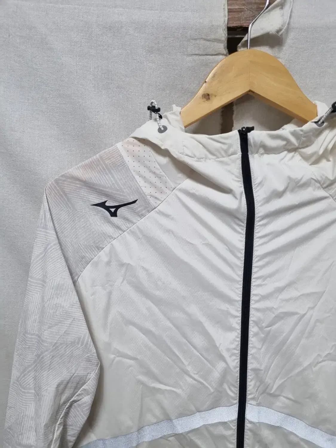 미즈노 화이트 바람막이 후드 자켓 XL 상품이미지3
