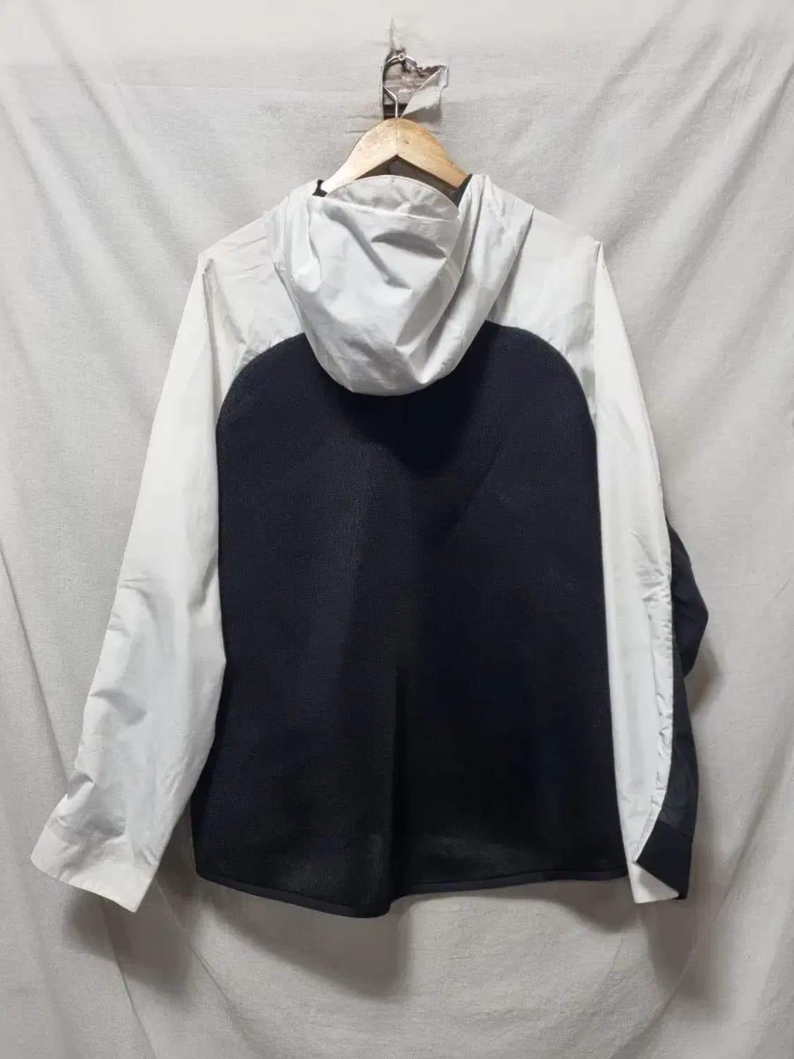 나이키 바람막이 후드집업 105 상품이미지3