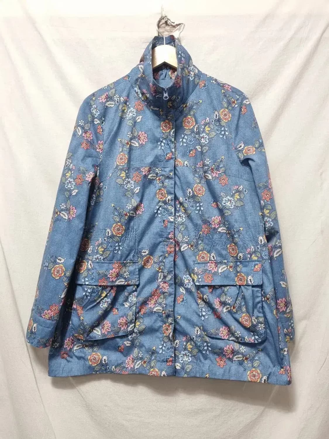 오일릴리 패턴 미디 바람막이 자켓 42 상품이미지1