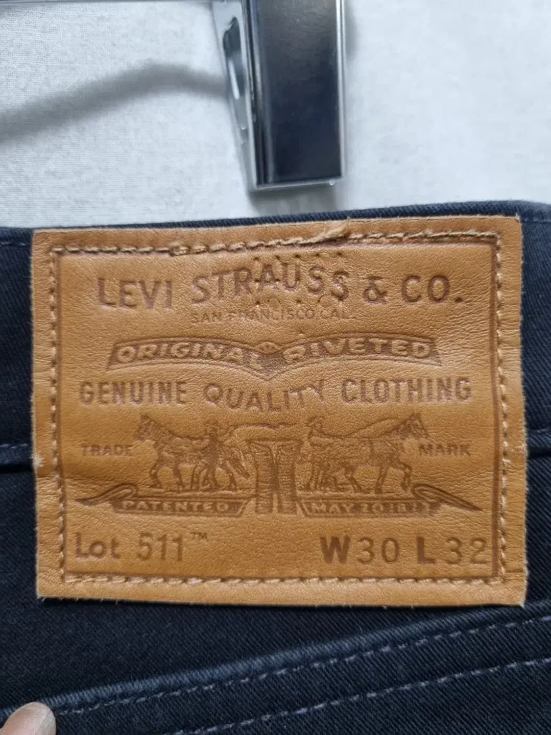 리바이스 프리미엄 블랙 데님 바지 511 30/32 상품이미지4