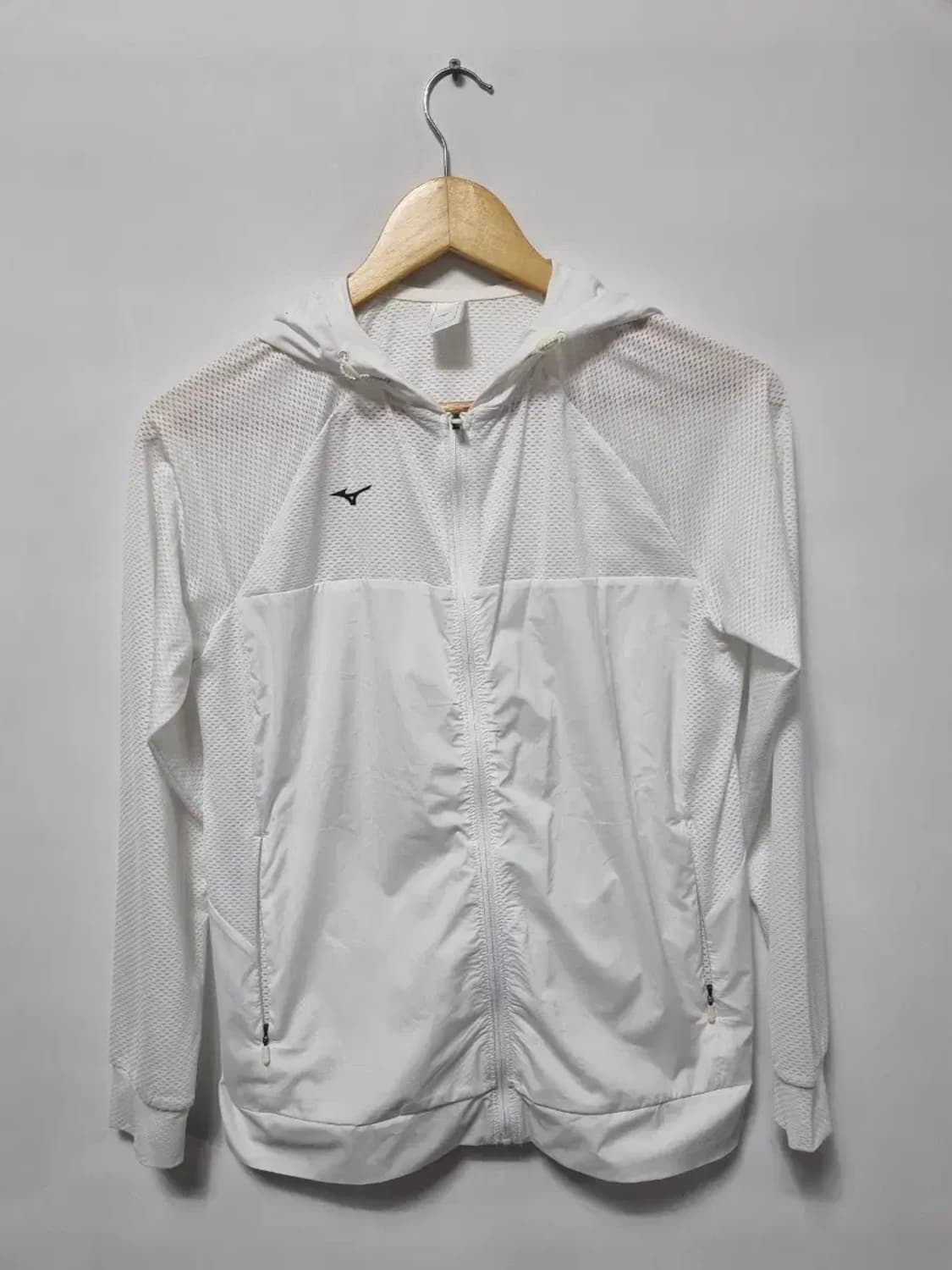 미즈노 화이트 메쉬 후드 바람막이 S 상품이미지1