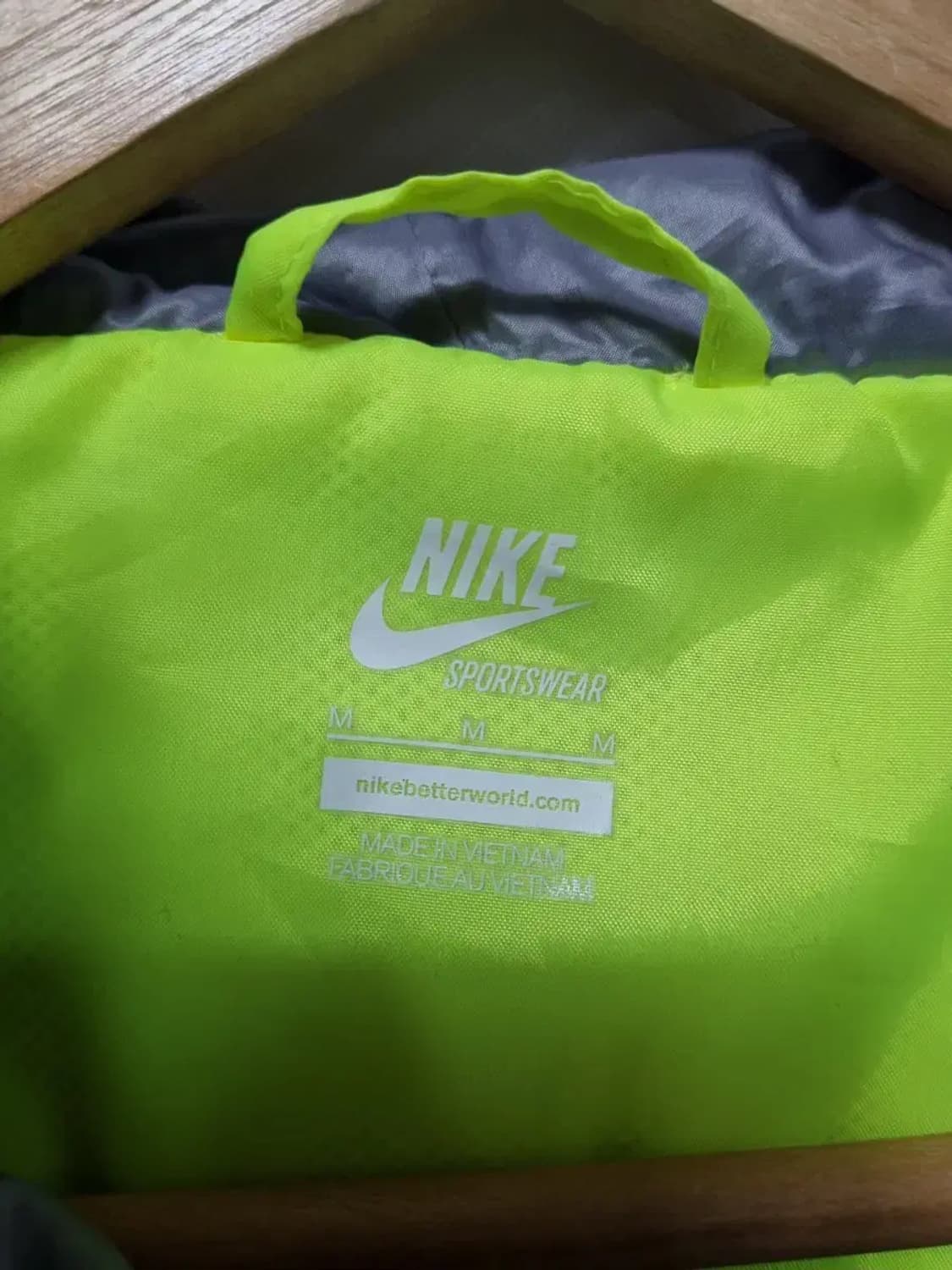 나이키 윈드러너 바람막이 M 상품이미지4