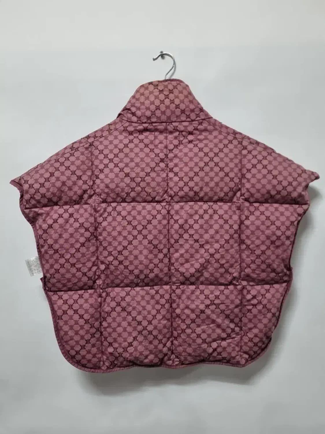 셀린느 마카담 패턴 숄 패딩 조끼 F 상품이미지2