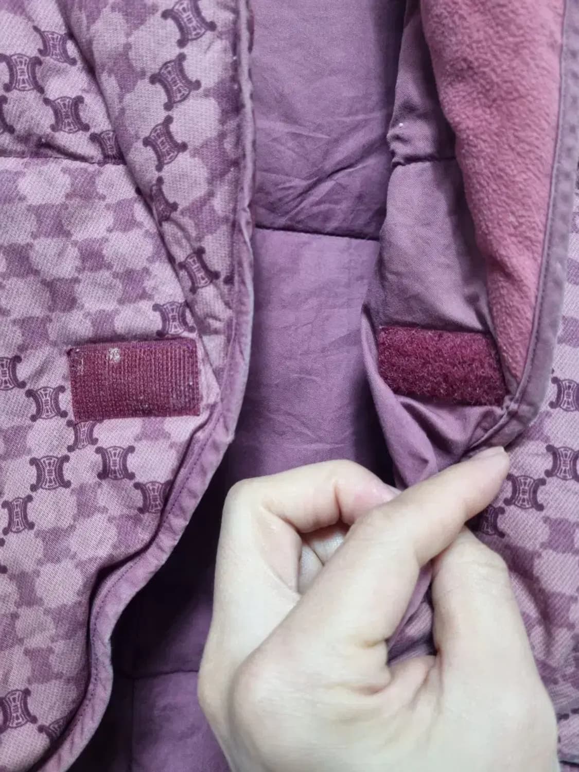 셀린느 마카담 패턴 숄 패딩 조끼 F 상품이미지4