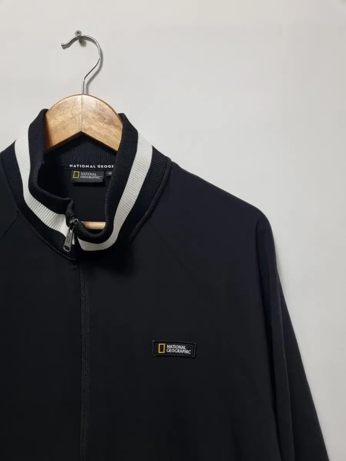 내셔널지오그래픽 블랙 트랙 자켓 105 상품이미지3