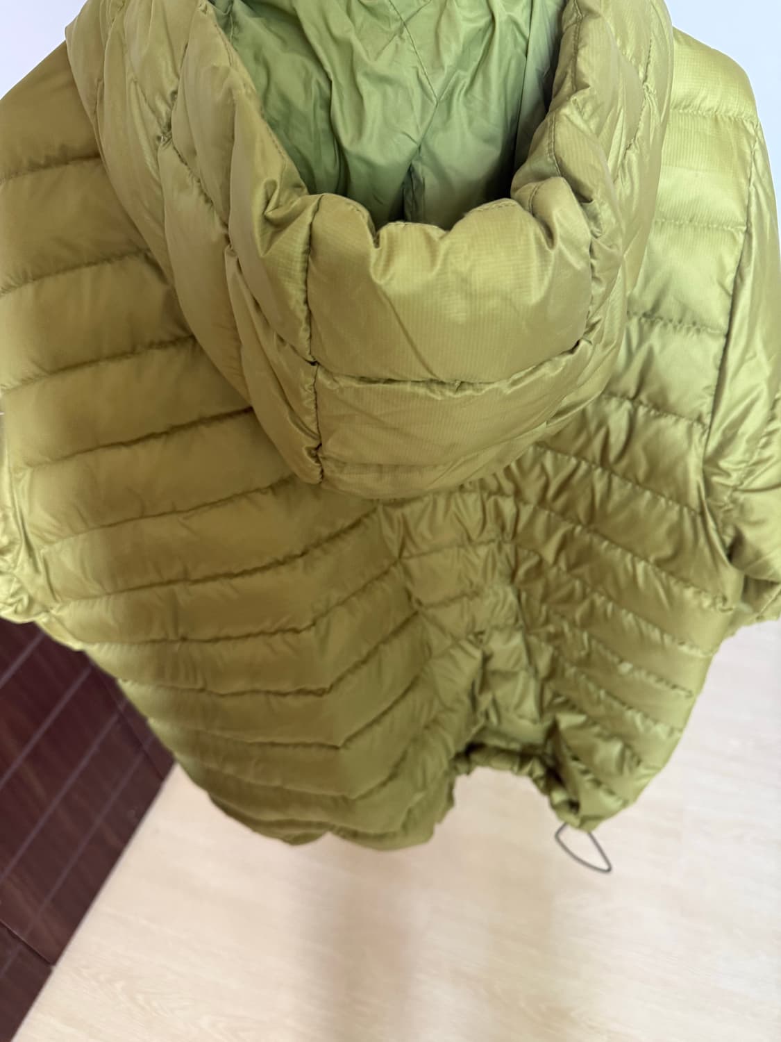 왓츠더유즈 카키라임 경량패딩 M 상품이미지3