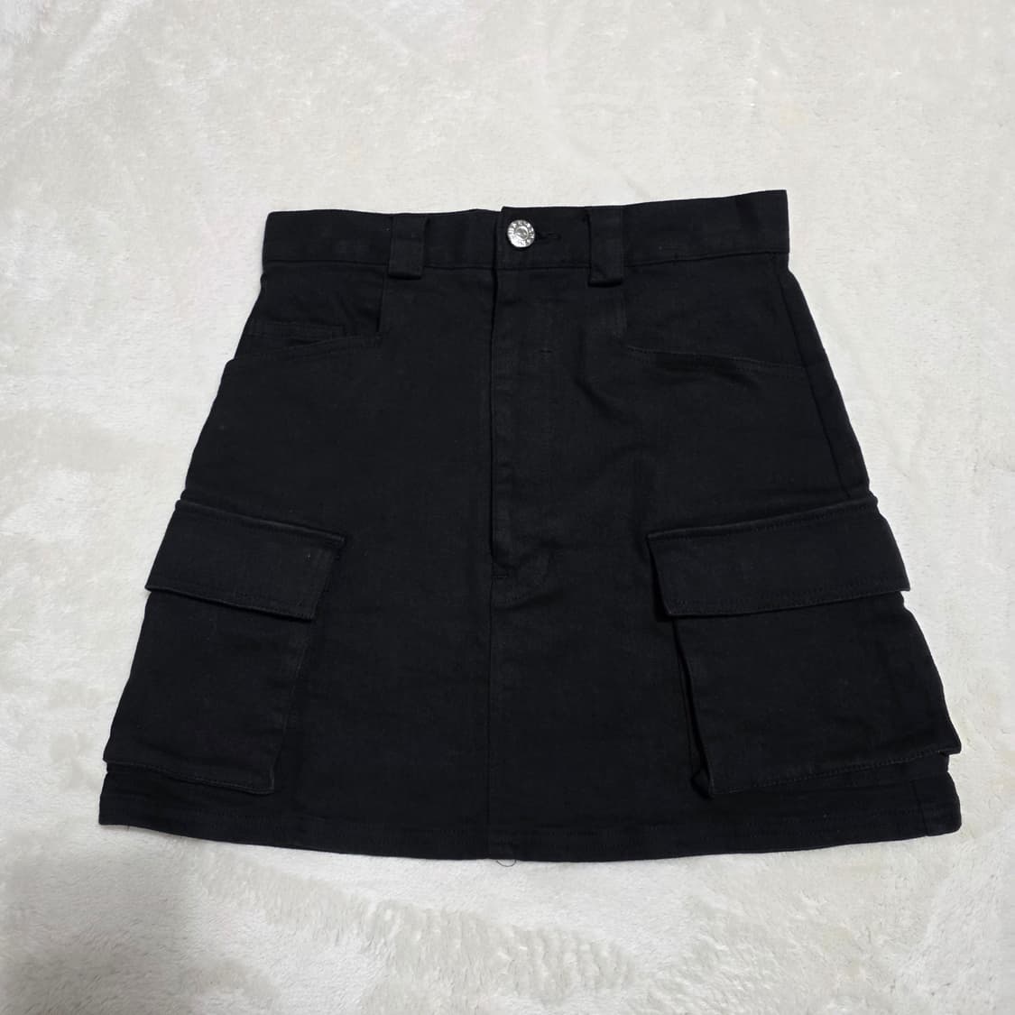 (1)여성 키르시 블랙 데님 카고 스커트  상품이미지1