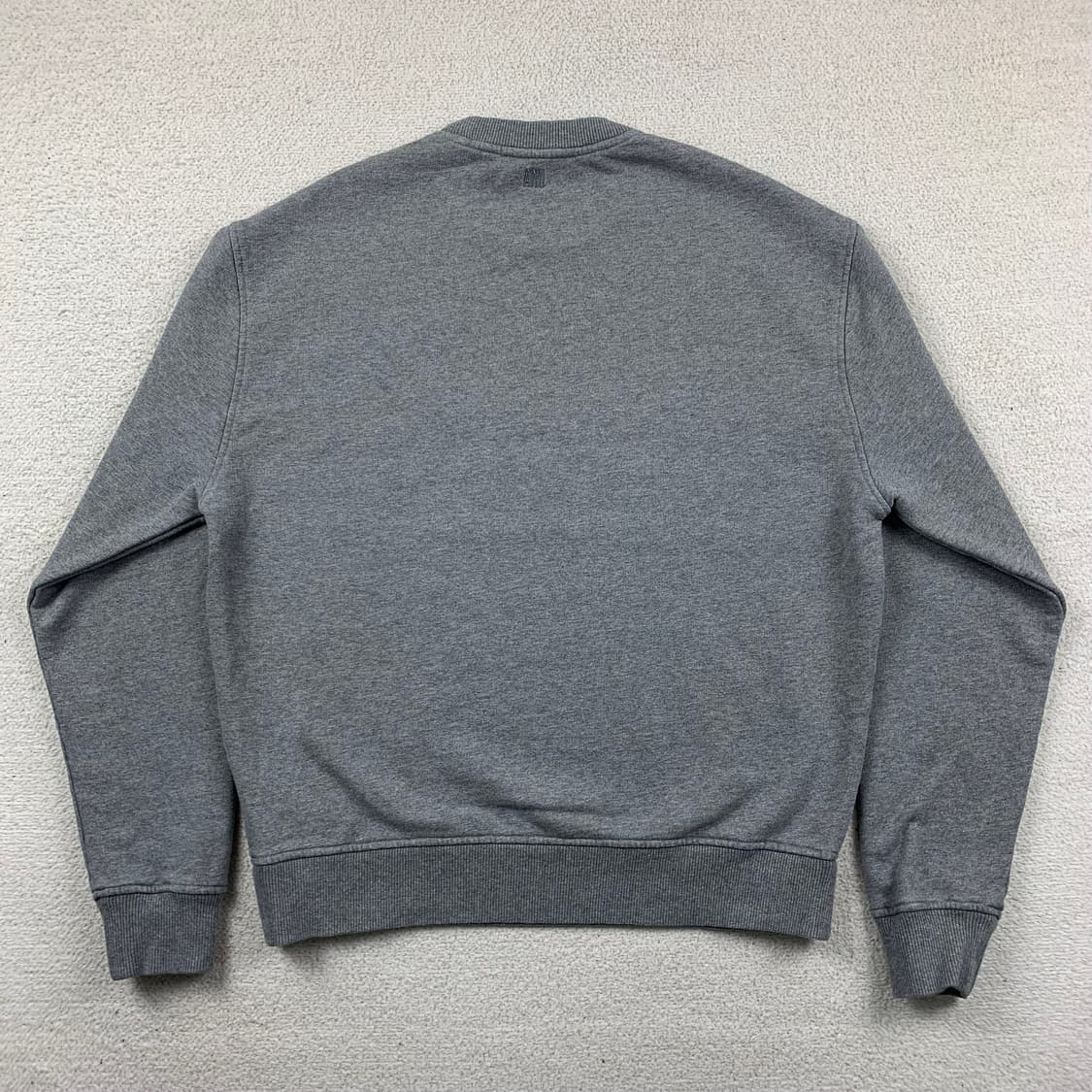 22SS 아미 스몰 하트 로고 크루넥 스웻셔츠 맨투맨 그레이 상품이미지2