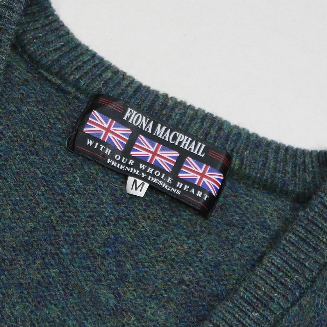 (착용컷) FIONA MACPHAIL 울 니트 베스트 (남성용 100) 상품이미지5