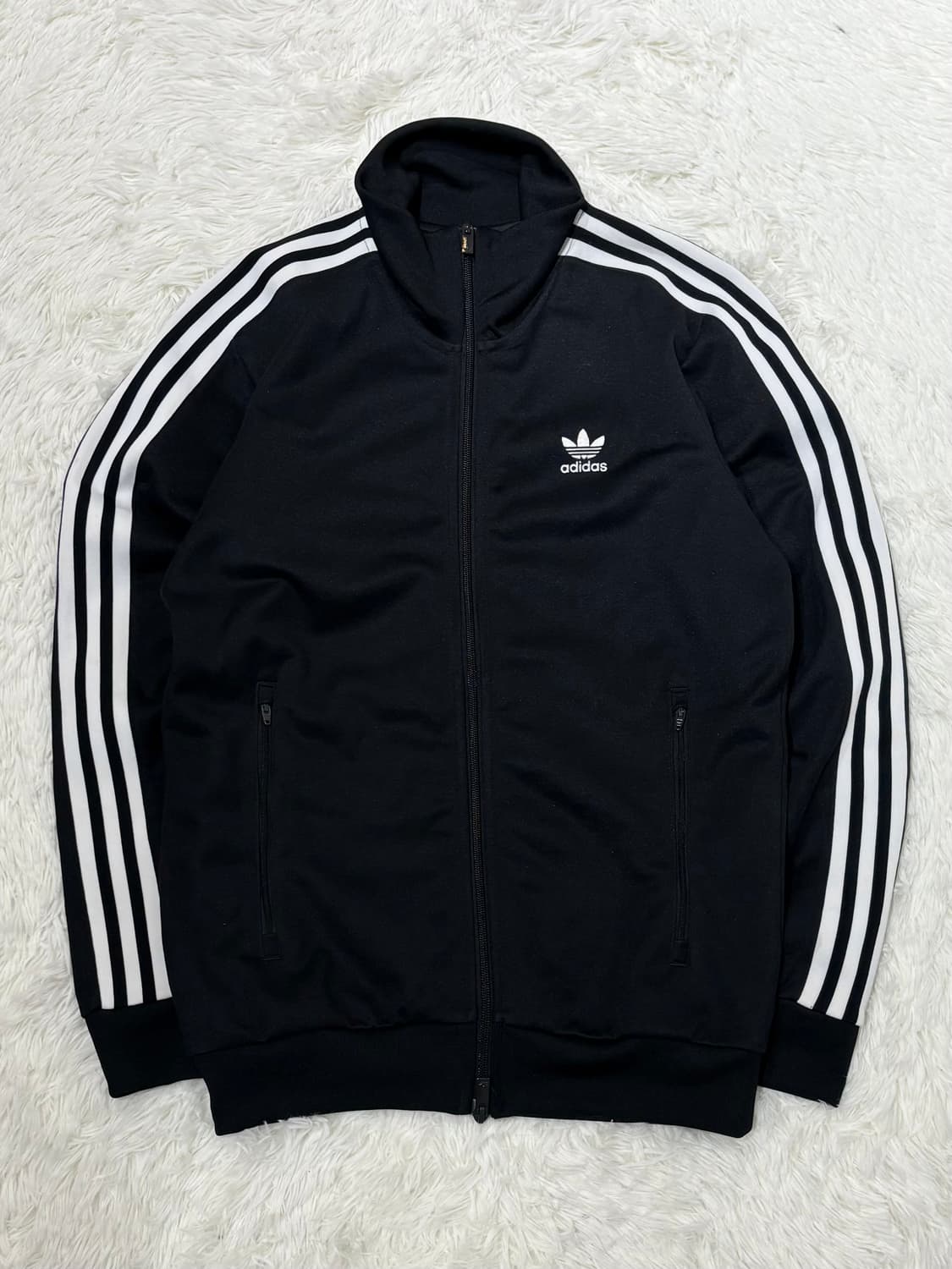 아디다스 유로파 블랙 트랙탑 상품이미지4