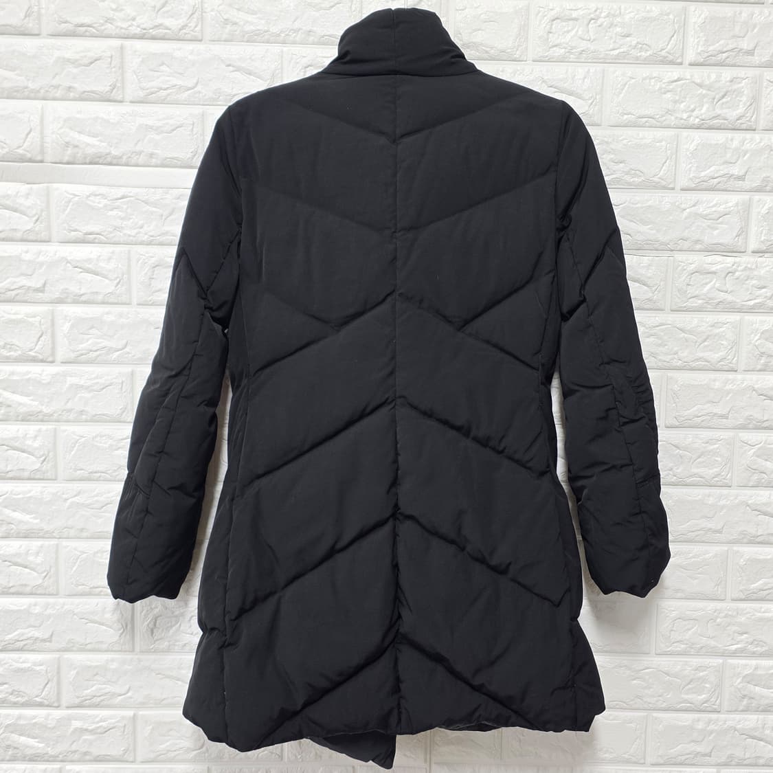 택포) 한섬 시스템 System 블랙 여성 다운 패딩 M 상품이미지4