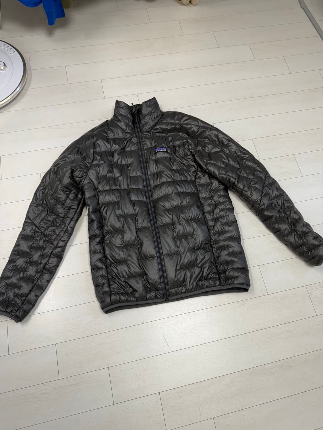 파타고니아 마이크로 퍼프 M 사이즈 그레이색상   상태 최상중에 최상 오 상품이미지1