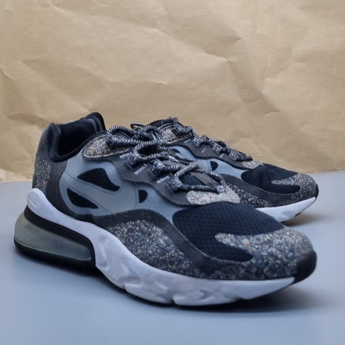 나이키 에어맥스 270 리액트 여성운동화240  상품이미지1