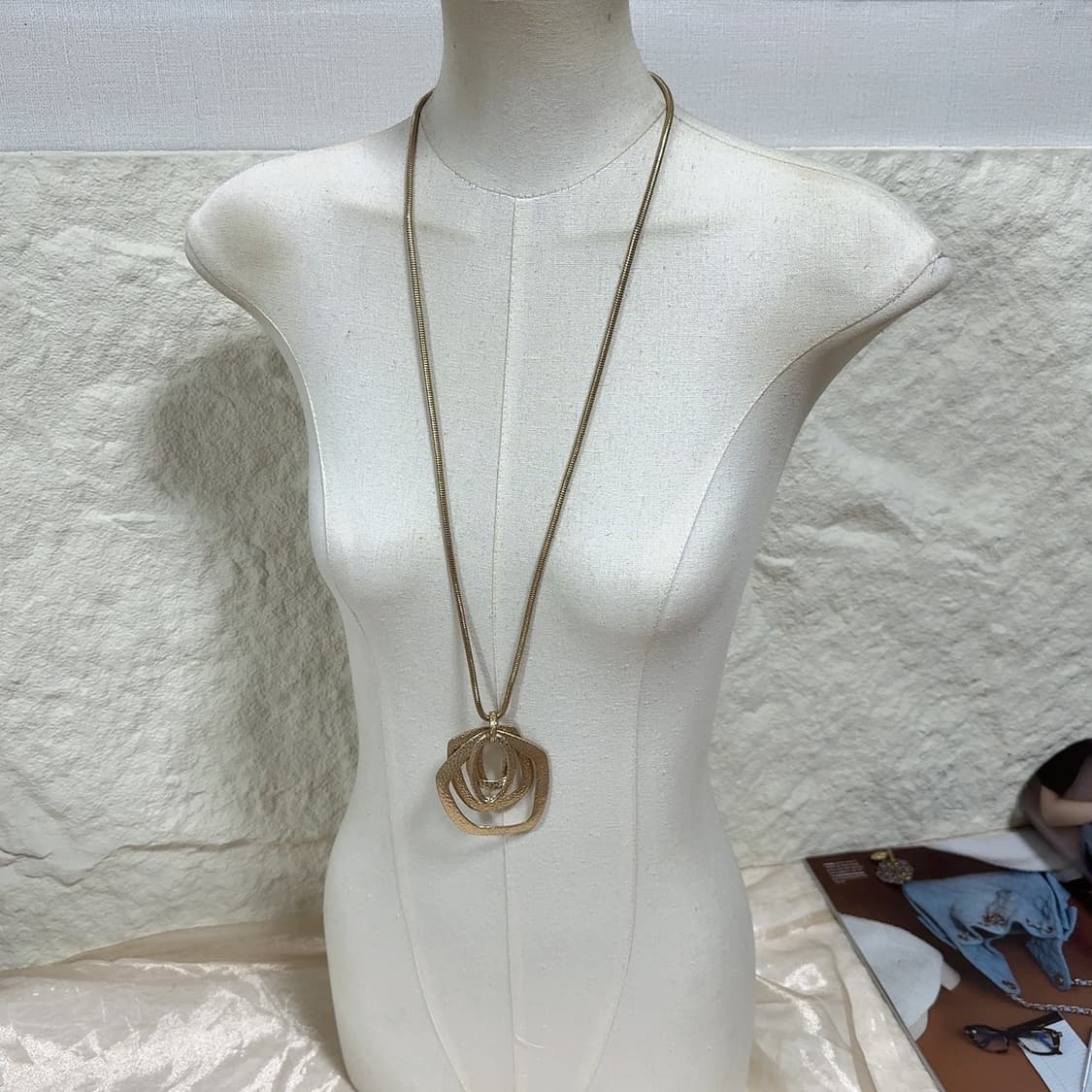 빈티지 중세 스네이크체인 플라워 목걸이 상품이미지1