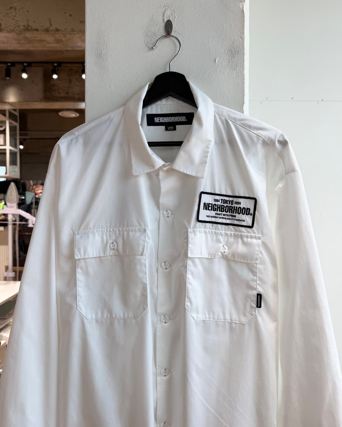 네이버후드 화이트 클래식 워크 셔츠  상품이미지3