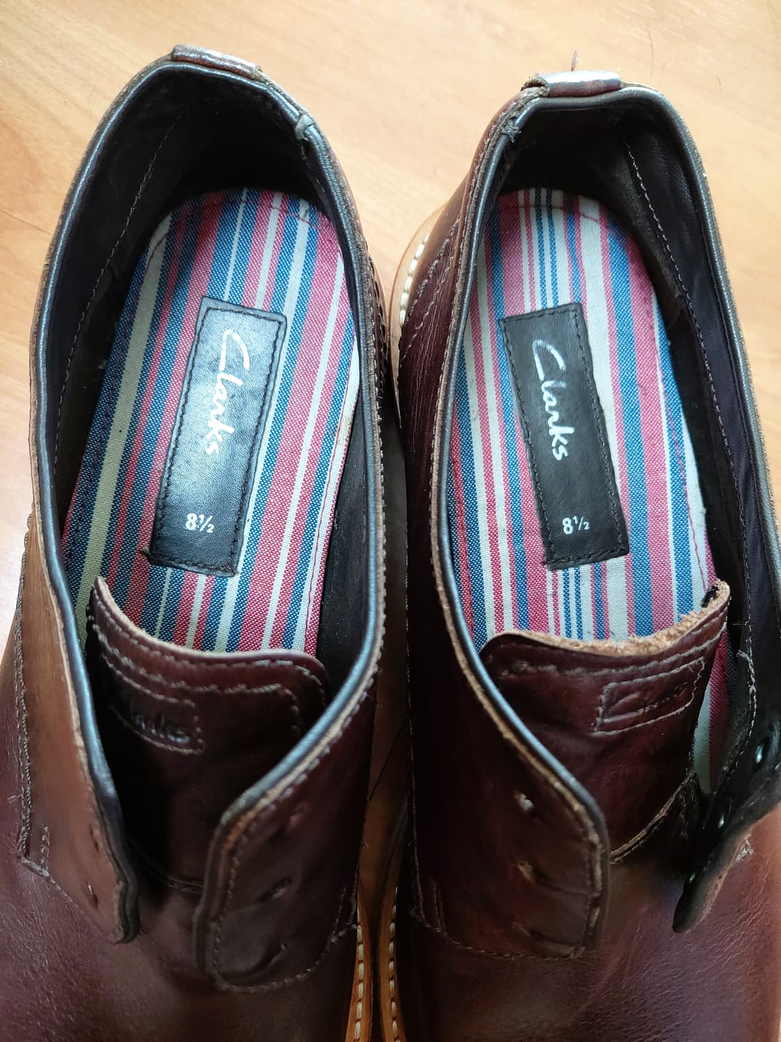 클락스 가죽 스티치 드레스화(275mm) 상품이미지6