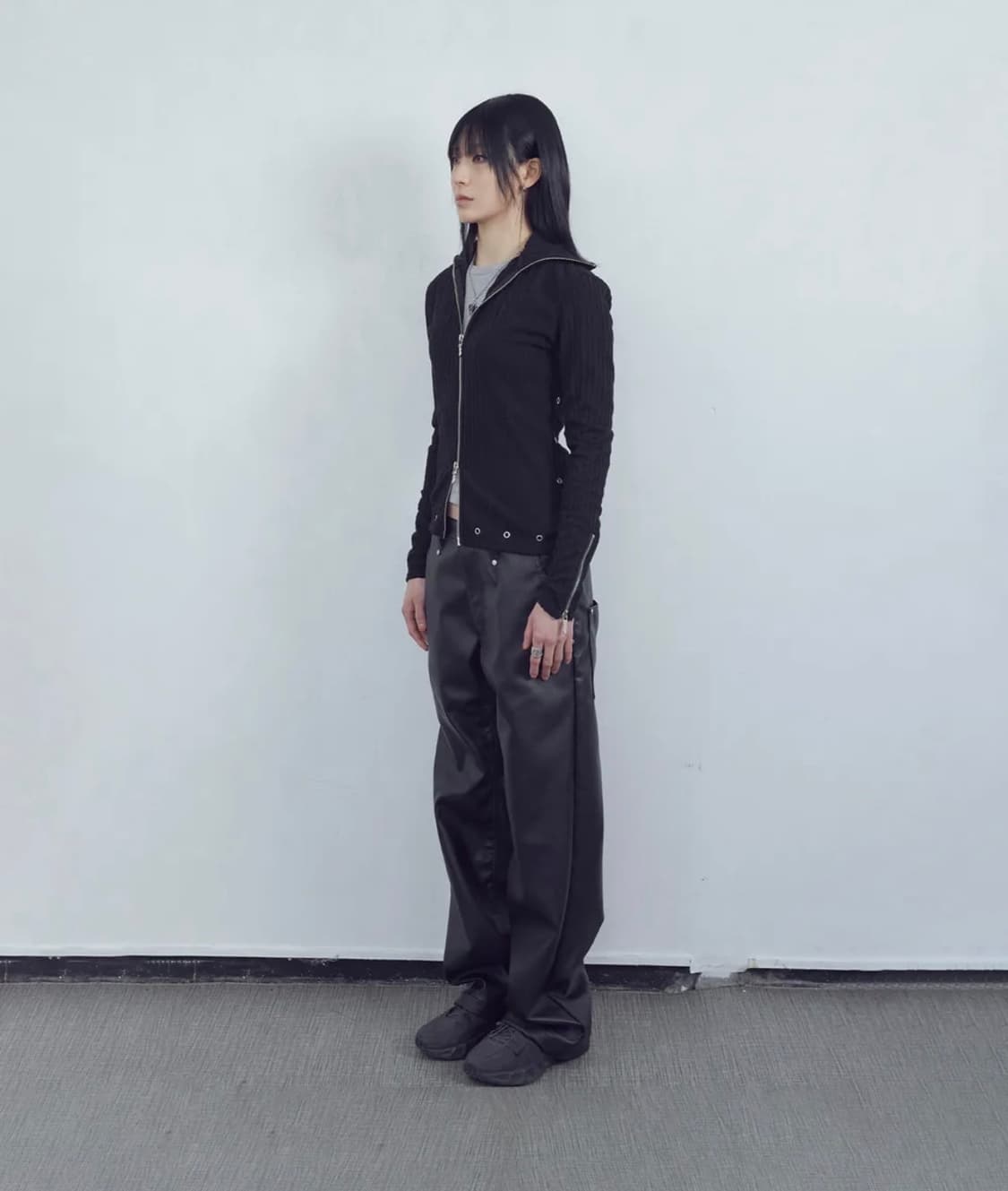 설라노X탄산 드롭 백포켓 레더팬츠 상품이미지2