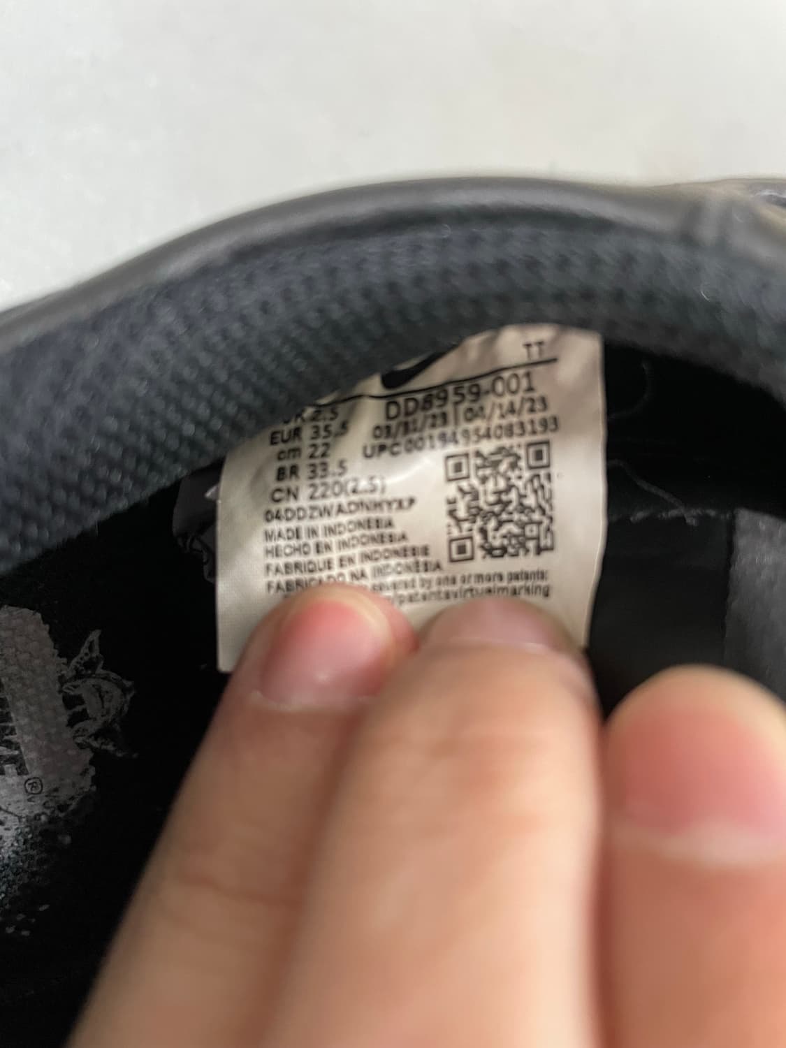 나이키 에어 포스 1 로우 '07 트리플 블랙 220 상품이미지8