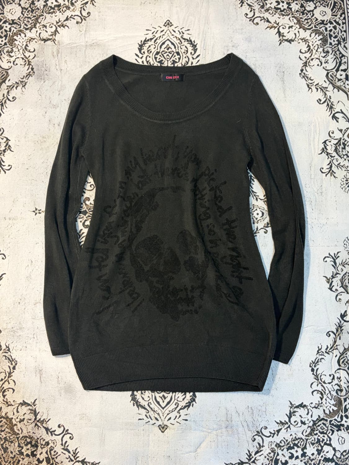 Gothic skull lettering long knit 상품이미지1