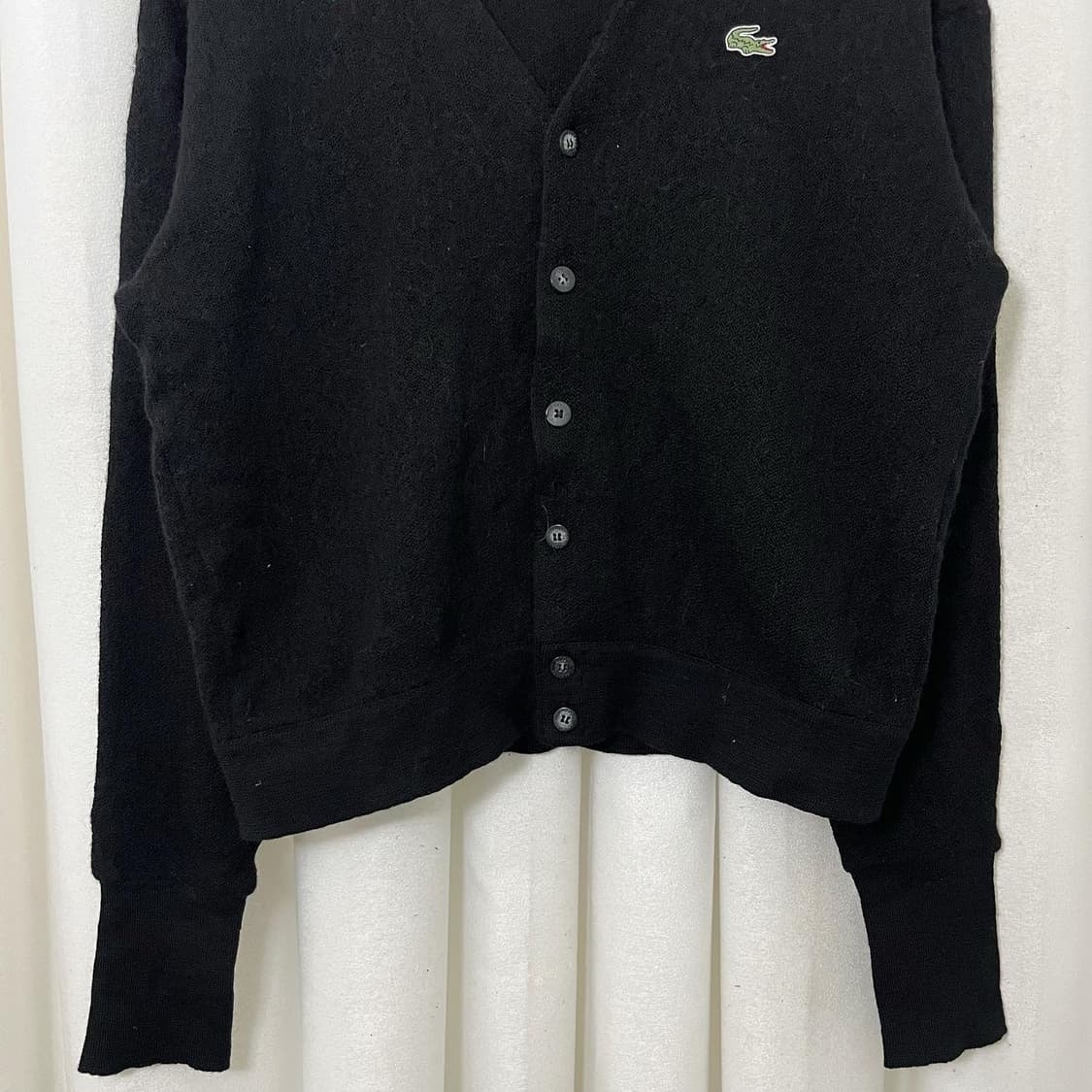 라코스테 블랙 자수로고 브이넥 가디건 상품이미지4