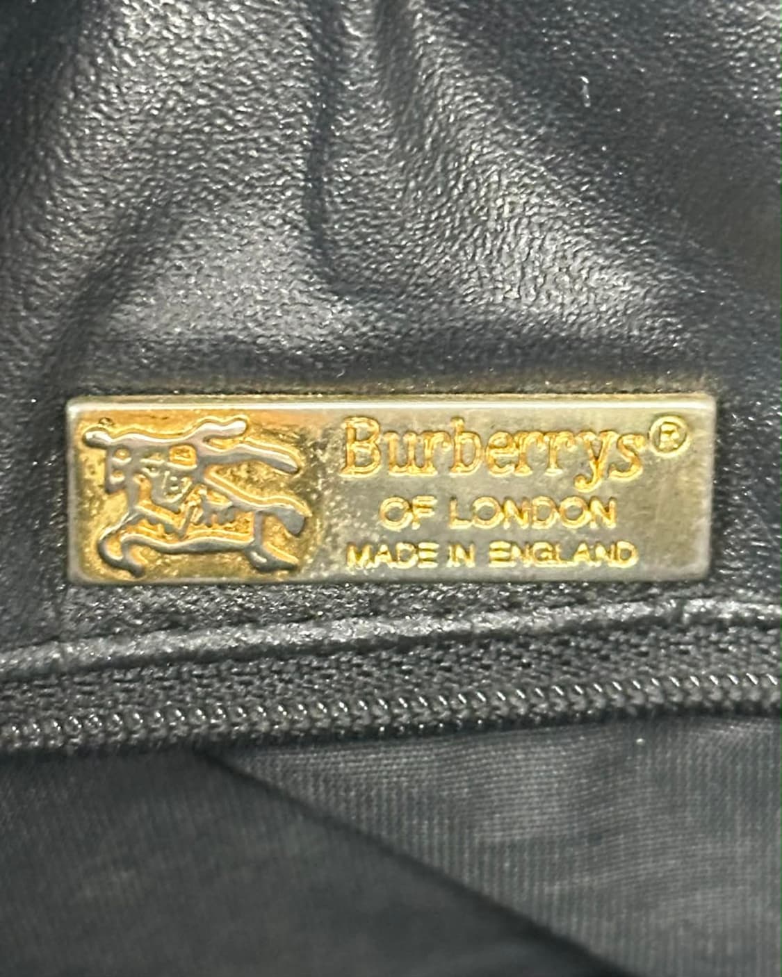 버버리 빈티지 그레이 노바체크 플랩 크로스백 상품이미지9