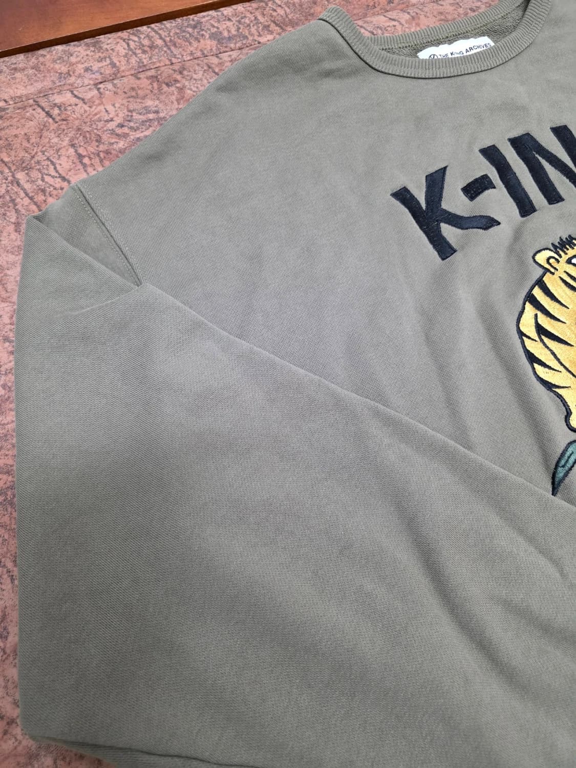 더킹아카이브 타이거 자수 루즈핏 맨투맨 XL 상품이미지6