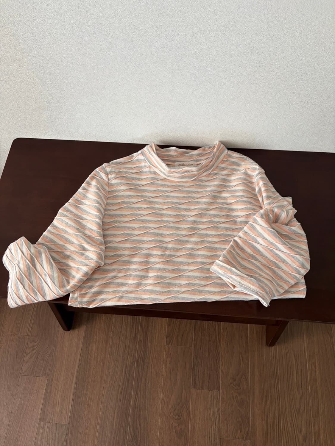 stripe patterned top 상품이미지1
