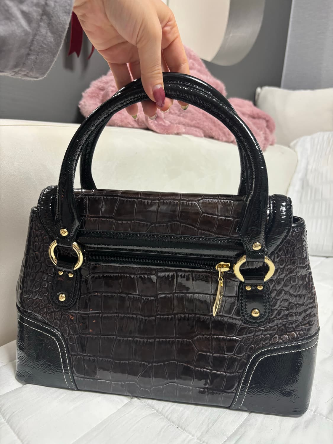 [이태리산] 비제바노(Vigevano)천연가죽 악어패턴 핸드백 상품이미지2