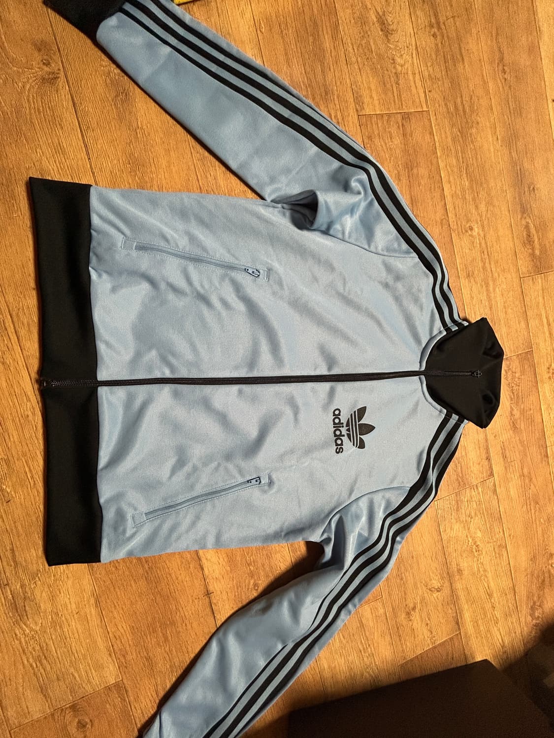 아디다스 스카이블루 상품이미지1