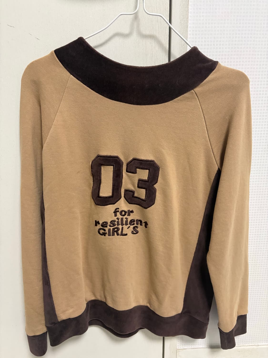 03 맨투맨 상품이미지2